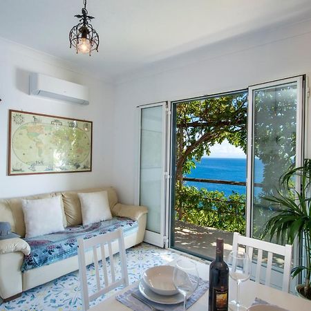 Sea Side Solandra Apartment Praiano Luaran gambar