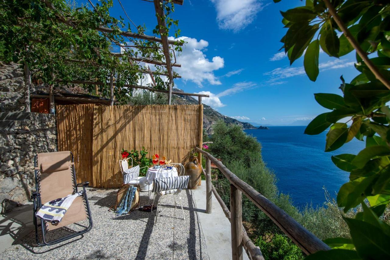 Sea Side Solandra Apartment Praiano Luaran gambar